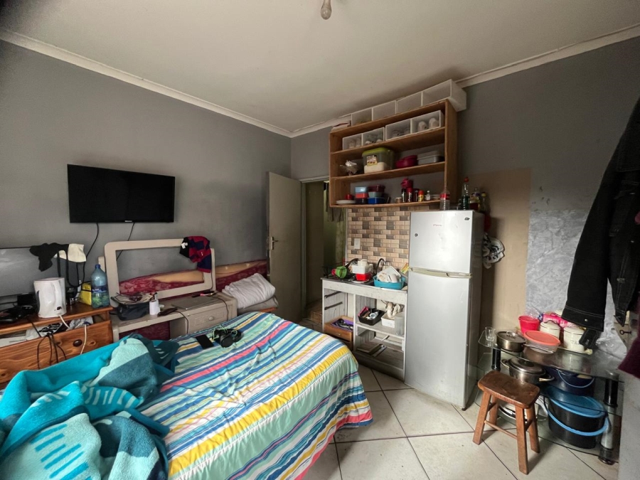 8 Bedroom Property for Sale in Churchill Estate Western Cape